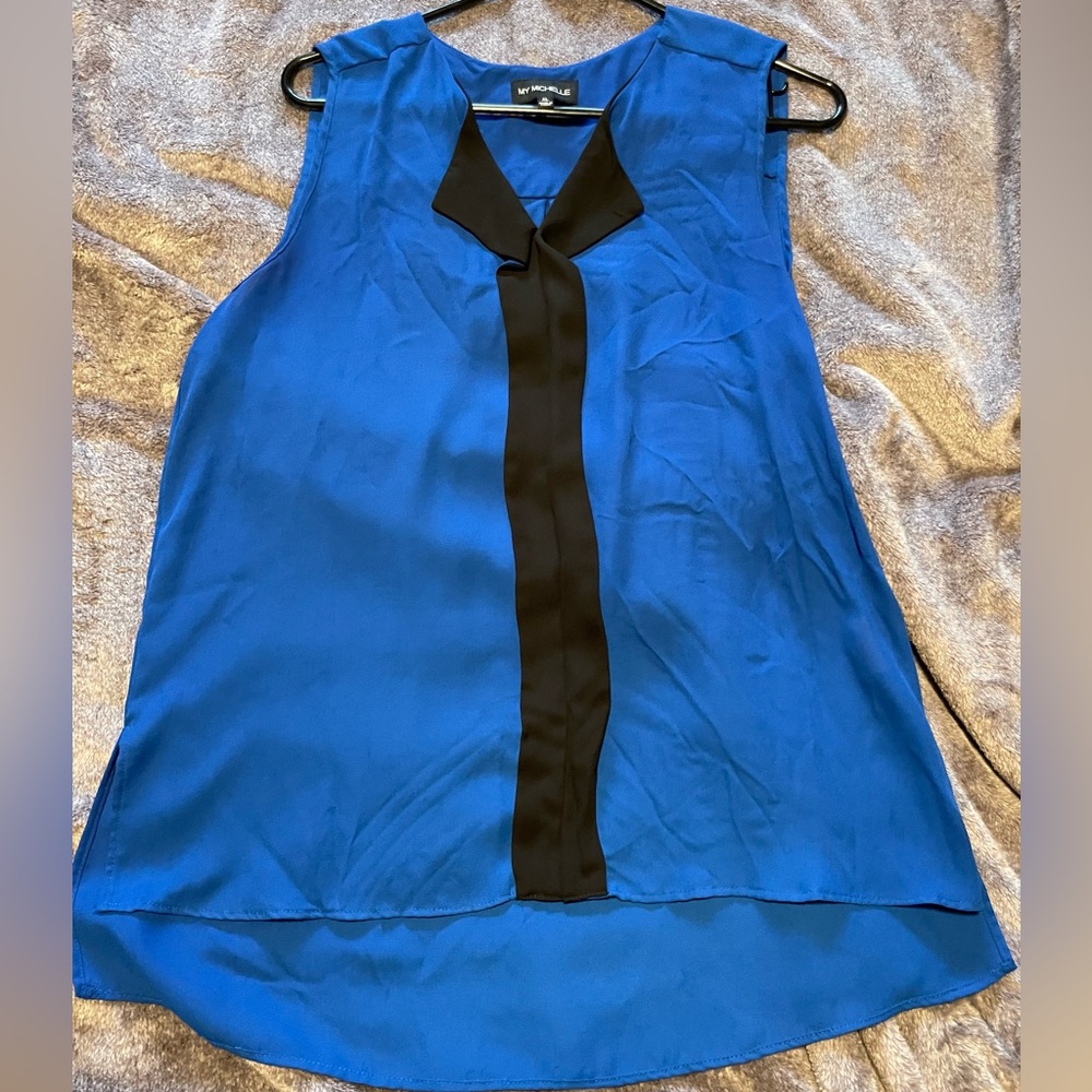 Blue tank/blouse